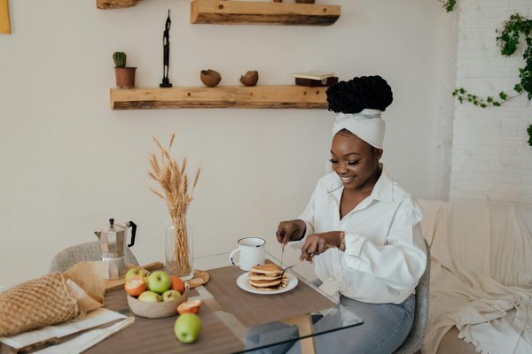 Quels conseils pour choisir des bottes hautes pour une silhouette élancée?